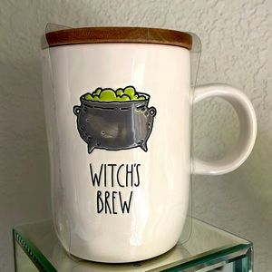 🧙NWT/Rae Dunn “Witches Brew” mug w/bamboo coaster. Dishwasher safe